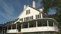 The Stowe Inn: getting the word out.